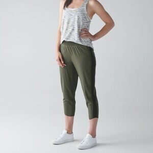 Lululemon For Love Crop Size 6